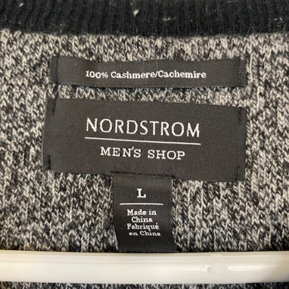 Men's Nordstrom Black cashmere Sweater - Picture 2 of 7